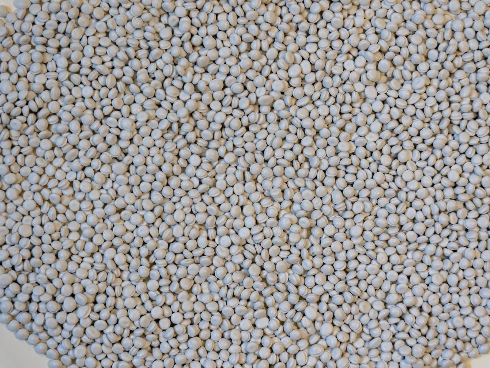 Compound polistirenico con materiale di seconda vita